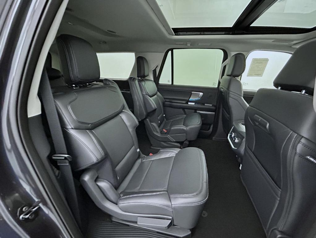 new 2025 Ford Expedition Max car, priced at $82,529