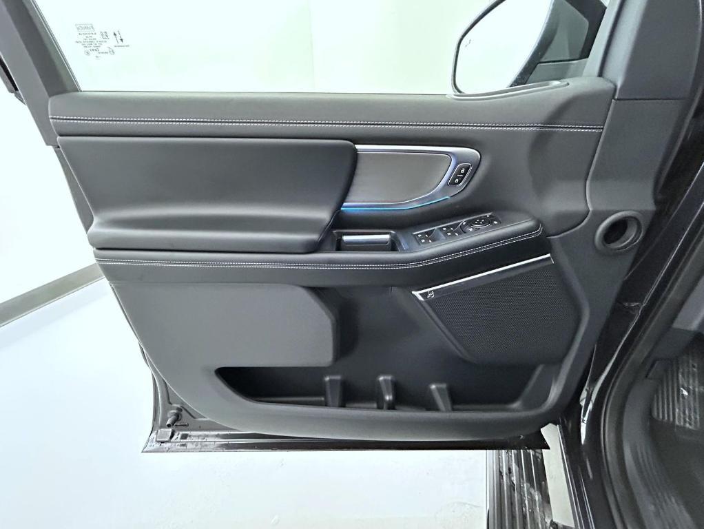 new 2025 Ford Expedition Max car, priced at $82,529