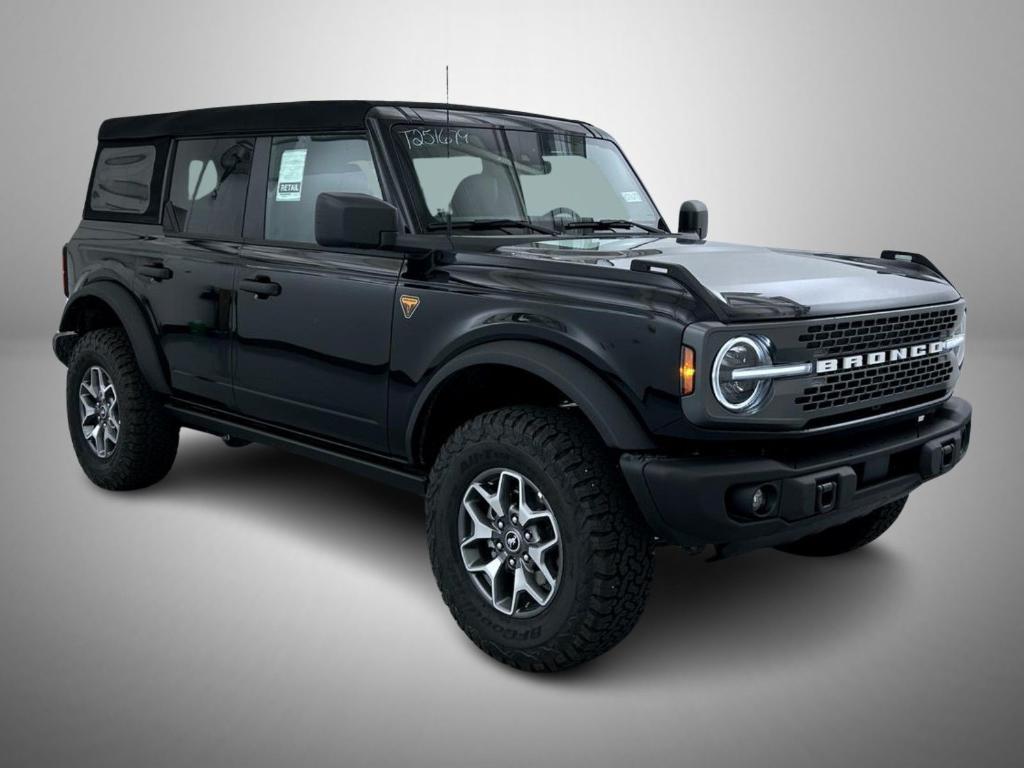 new 2025 Ford Bronco car, priced at $49,362