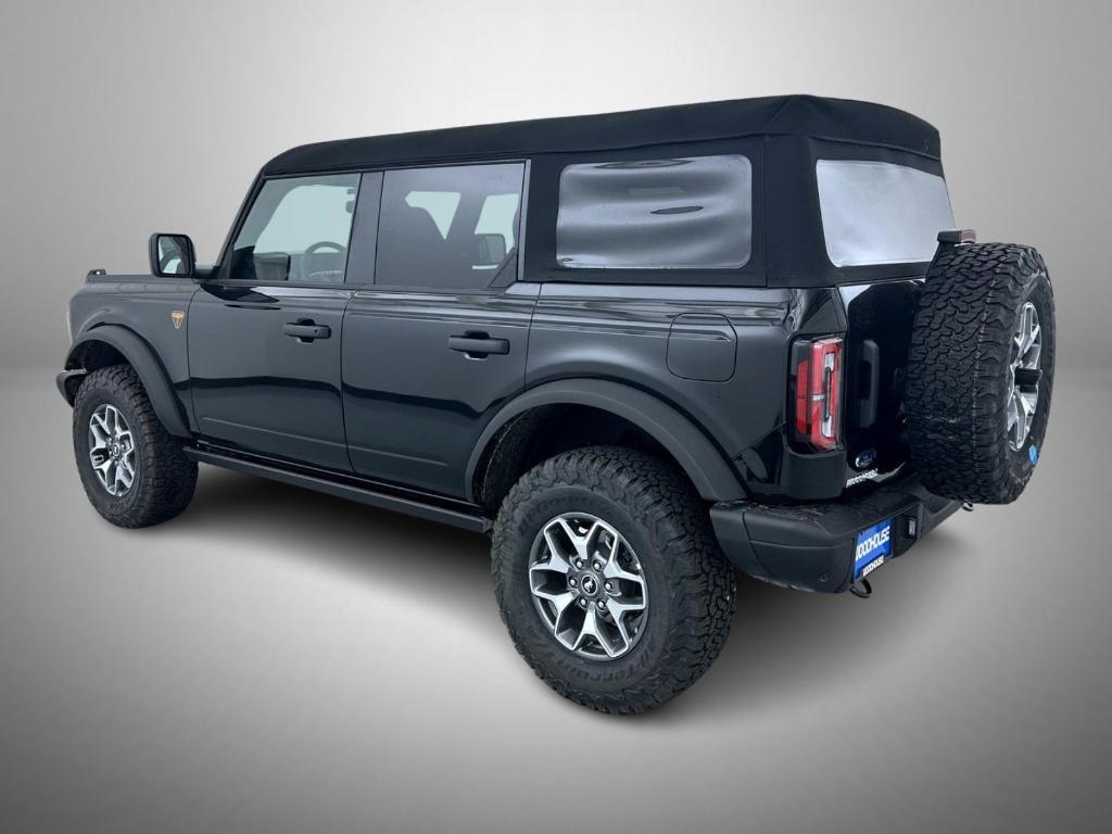 new 2025 Ford Bronco car, priced at $49,362
