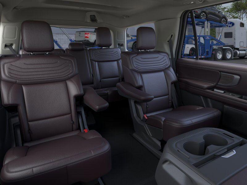 new 2025 Ford Expedition car, priced at $92,039