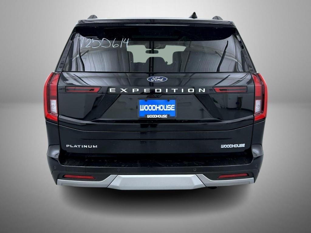 new 2025 Ford Expedition car, priced at $91,039