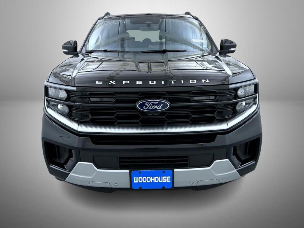 new 2025 Ford Expedition car, priced at $91,039