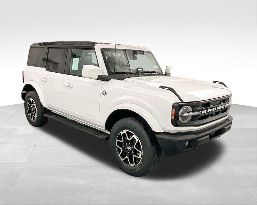 new 2024 Ford Bronco car, priced at $46,484