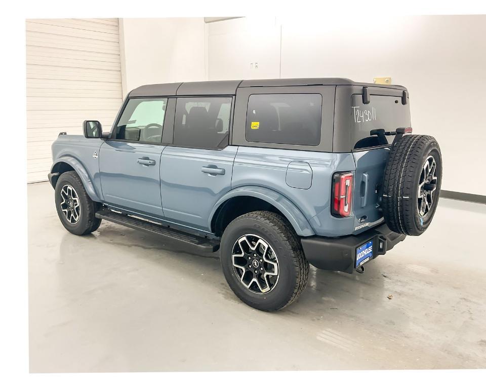 new 2024 Ford Bronco car, priced at $47,674