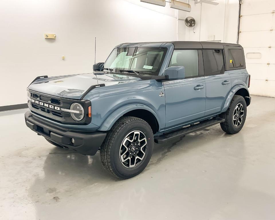 new 2024 Ford Bronco car, priced at $47,674