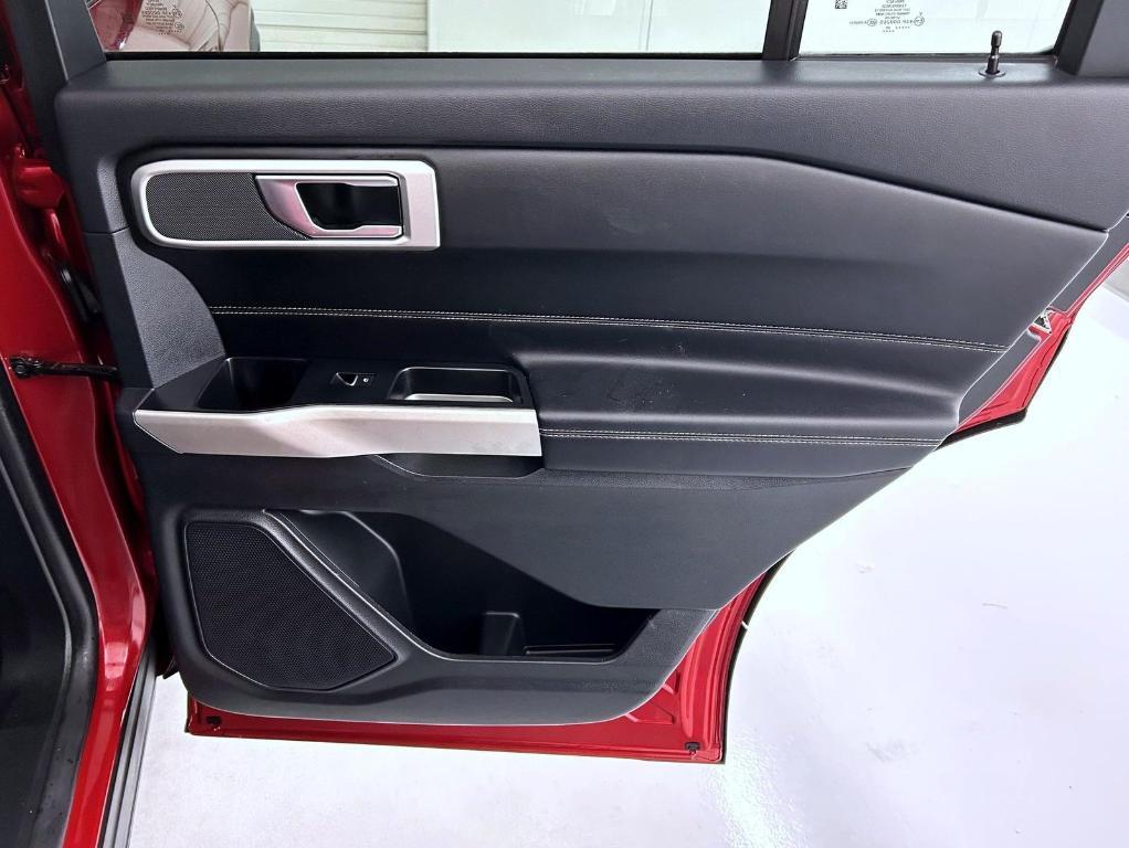 used 2022 Ford Explorer car, priced at $33,611