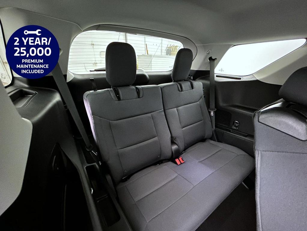 new 2025 Ford Explorer car, priced at $39,365