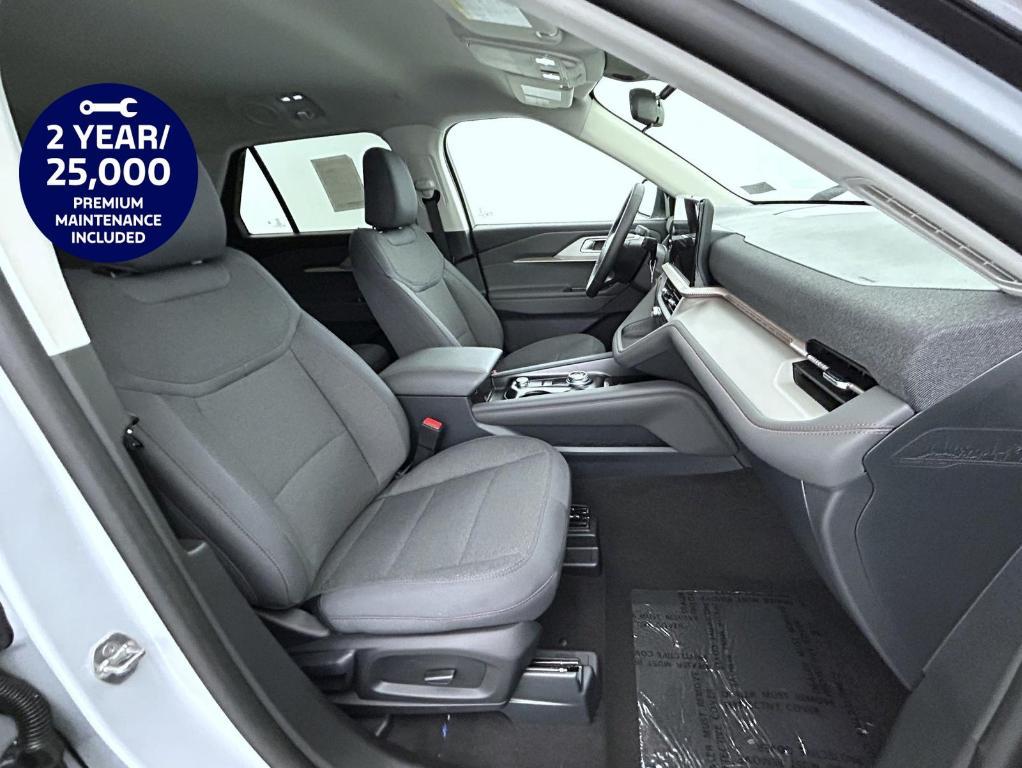 new 2025 Ford Explorer car, priced at $39,365