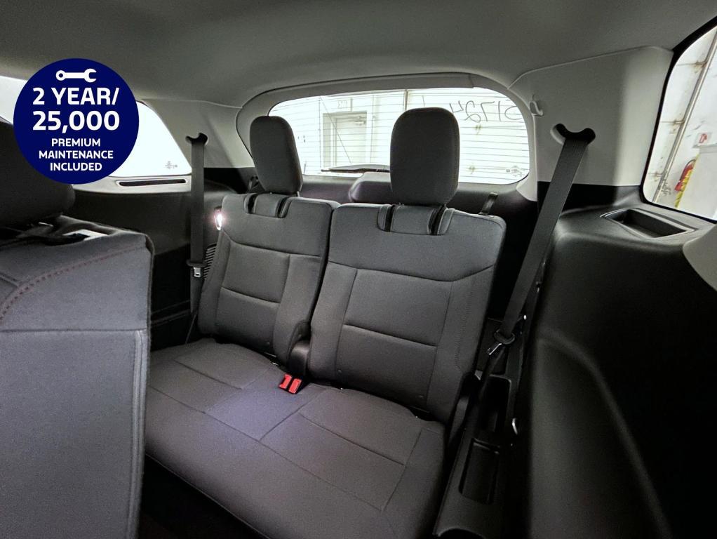 new 2025 Ford Explorer car, priced at $39,365