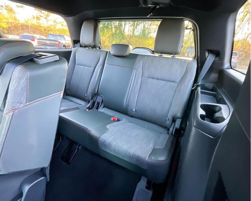 new 2024 Ford Expedition car, priced at $66,094