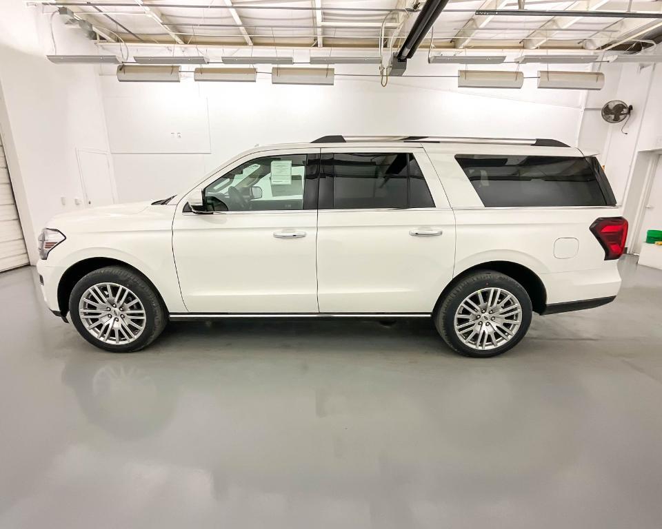 new 2024 Ford Expedition Max car, priced at $68,699