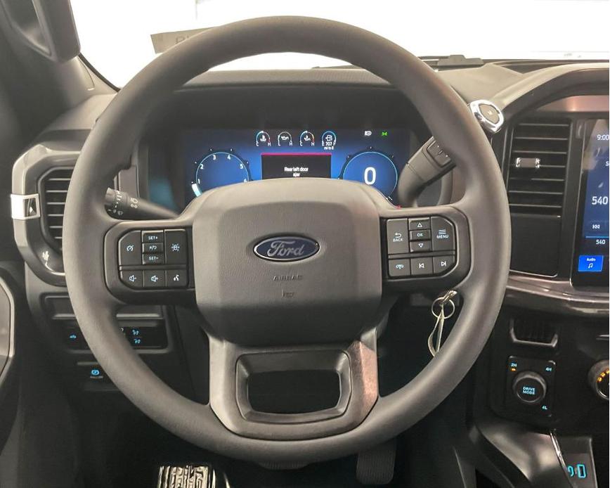 new 2024 Ford F-150 car, priced at $45,659