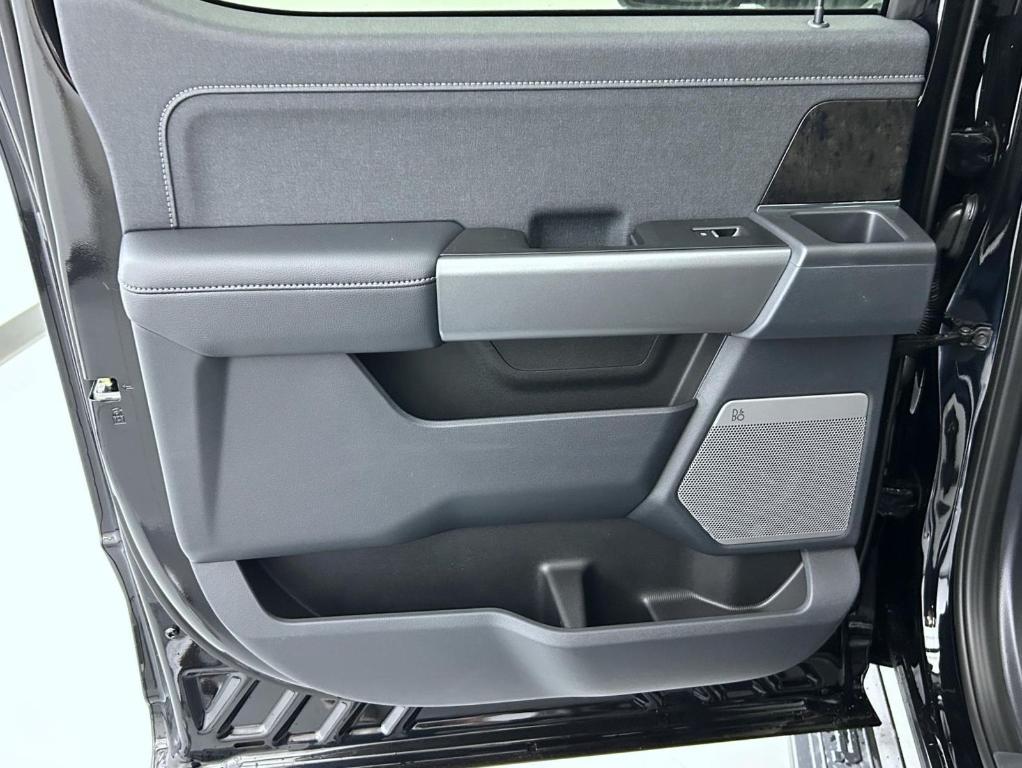 new 2025 Ford F-250 car, priced at $88,854