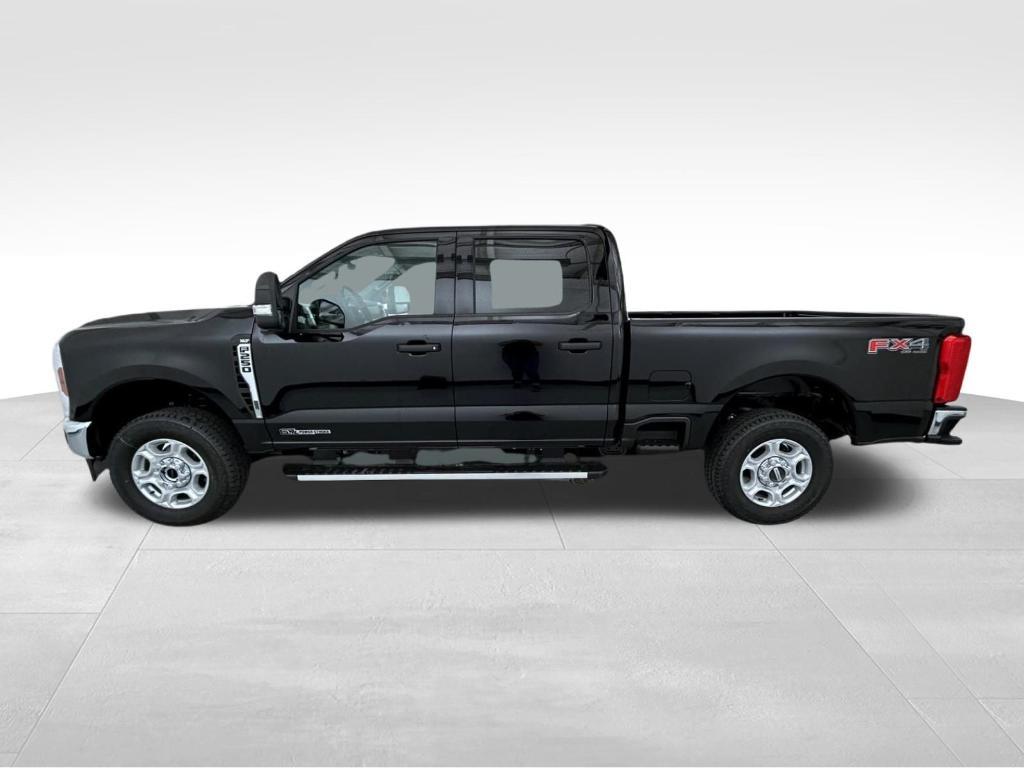 new 2025 Ford F-250 car, priced at $65,119