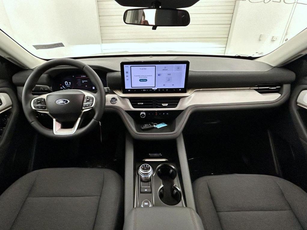 new 2025 Ford Explorer car, priced at $41,366