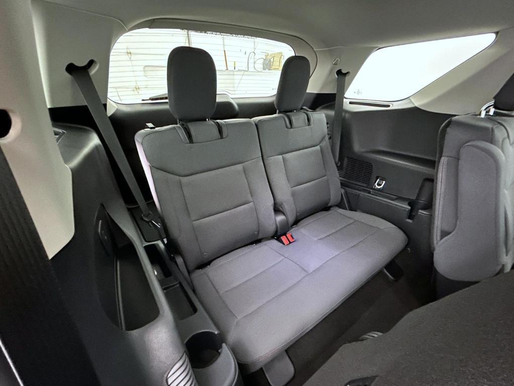 new 2025 Ford Explorer car, priced at $41,366