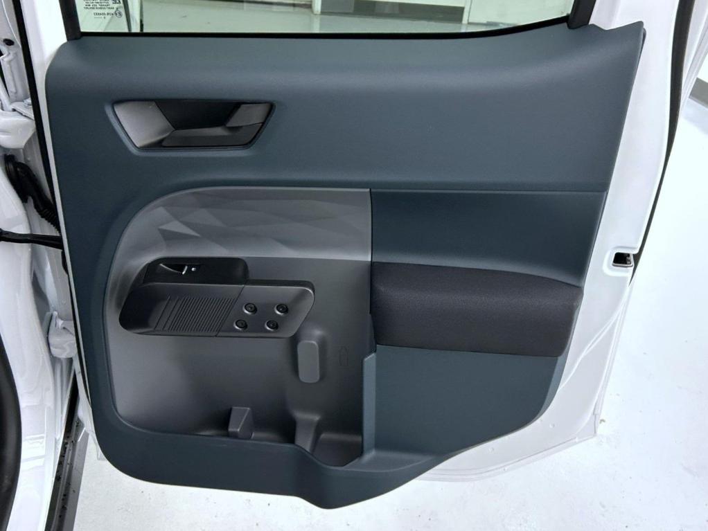 new 2025 Ford Maverick car, priced at $30,234