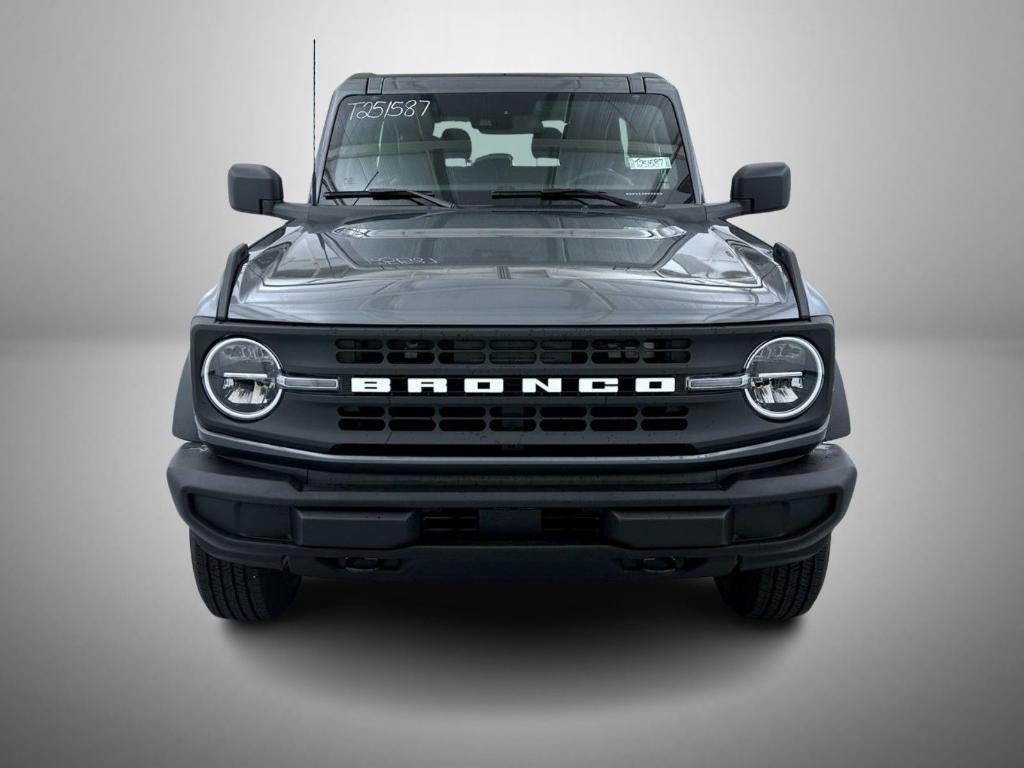 new 2025 Ford Bronco car, priced at $38,657