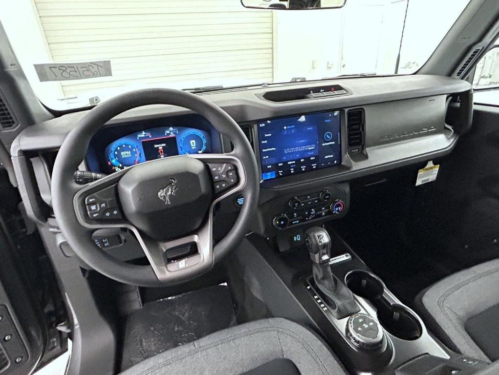 new 2025 Ford Bronco car, priced at $38,657