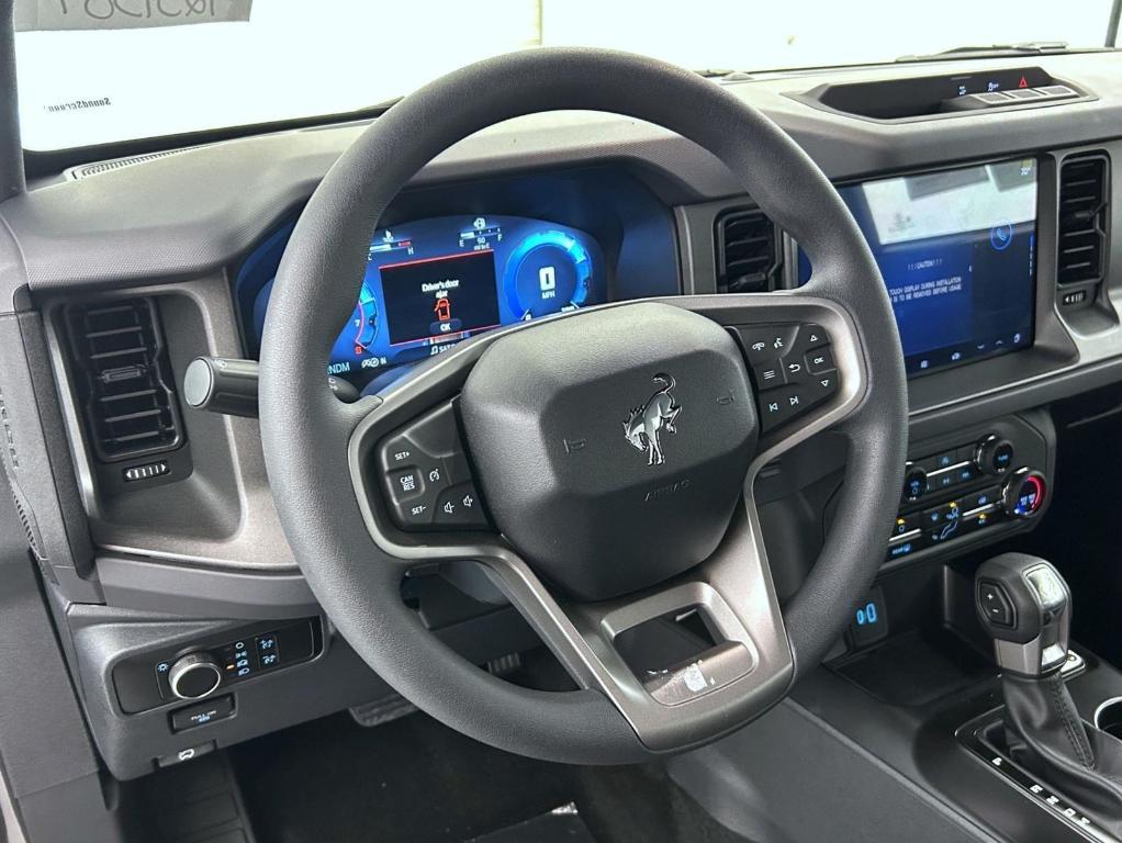 new 2025 Ford Bronco car, priced at $38,657