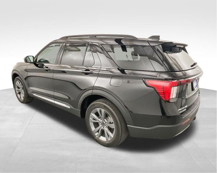 new 2025 Ford Explorer car, priced at $47,404