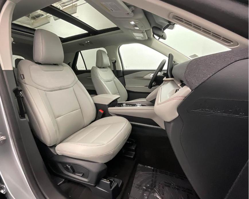 new 2025 Ford Explorer car, priced at $49,279