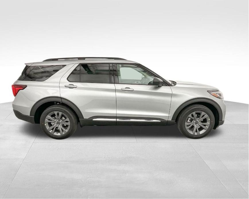 new 2025 Ford Explorer car, priced at $49,279