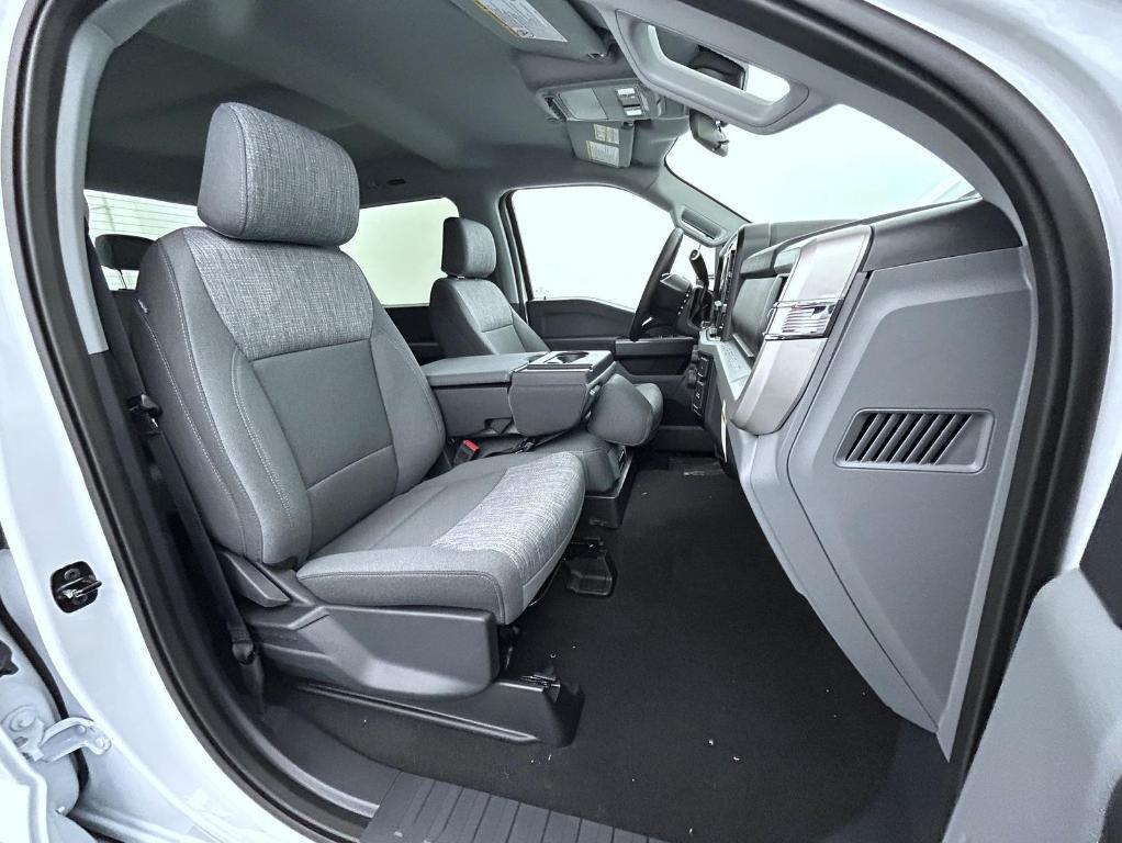 new 2025 Ford F-250 car, priced at $64,819
