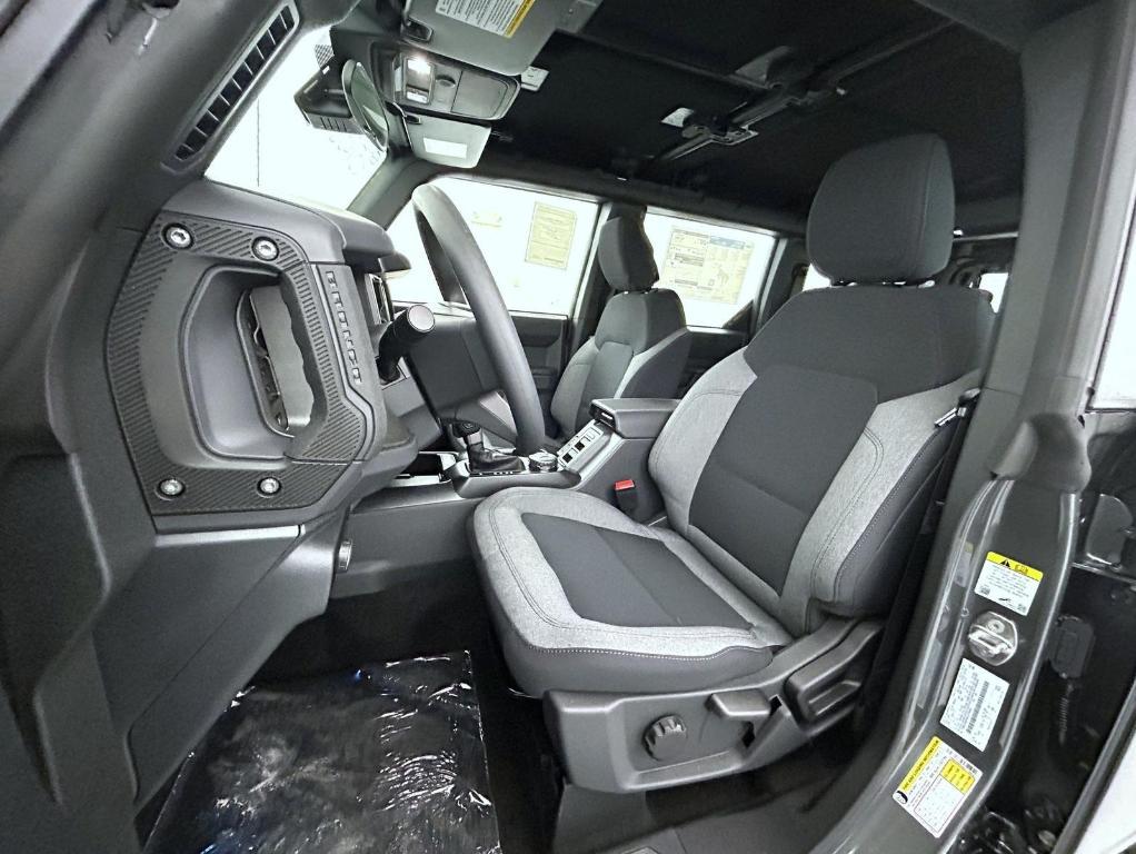 new 2025 Ford Bronco car, priced at $39,829