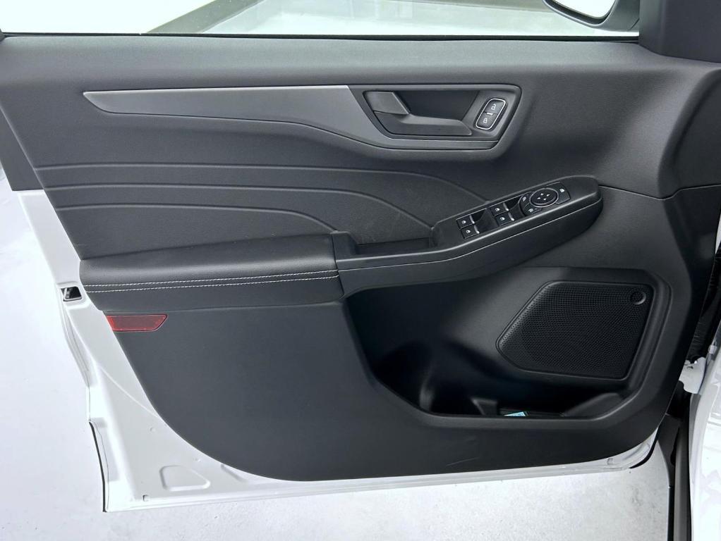 new 2026 Ford Escape car, priced at $33,884