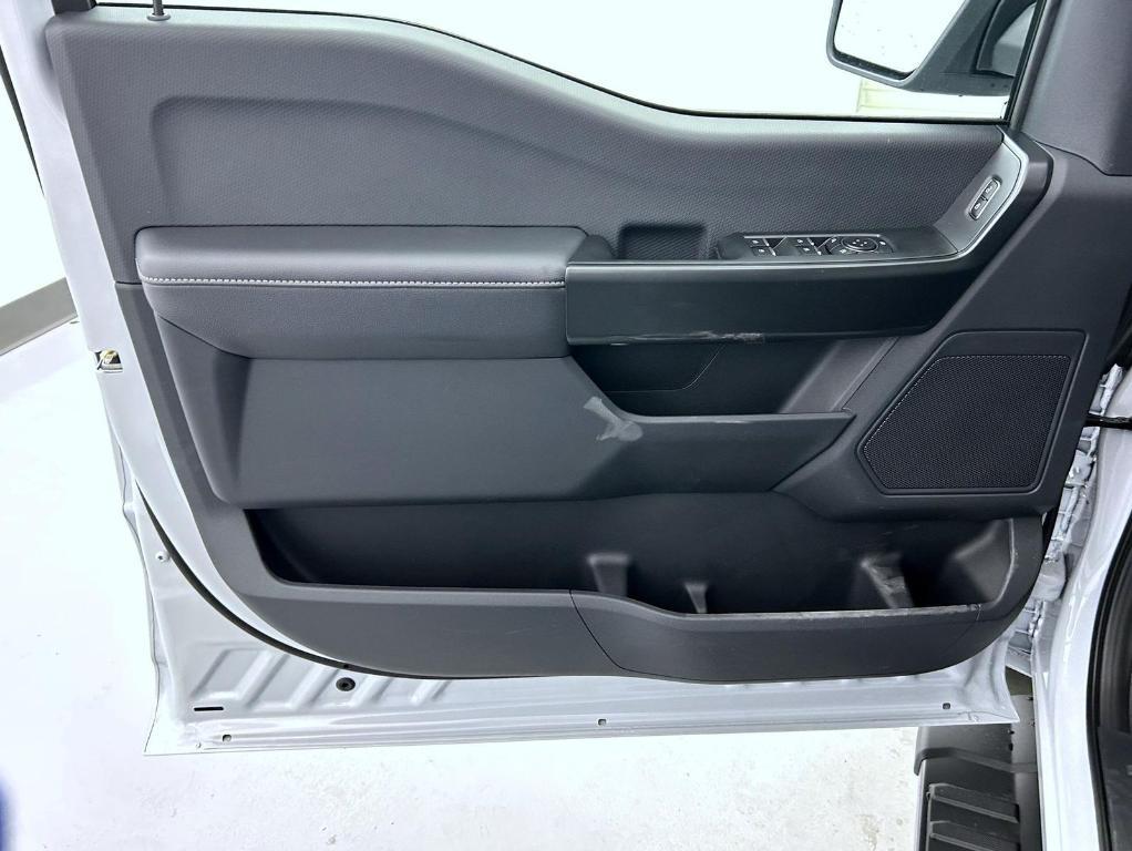 new 2025 Ford F-150 car, priced at $49,924