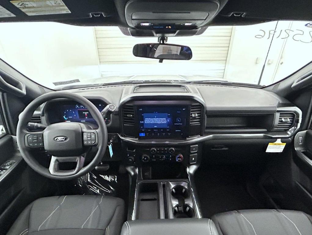 new 2025 Ford F-150 car, priced at $49,924