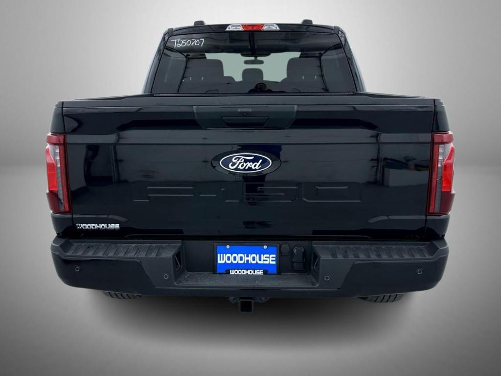 new 2025 Ford F-150 car, priced at $43,560