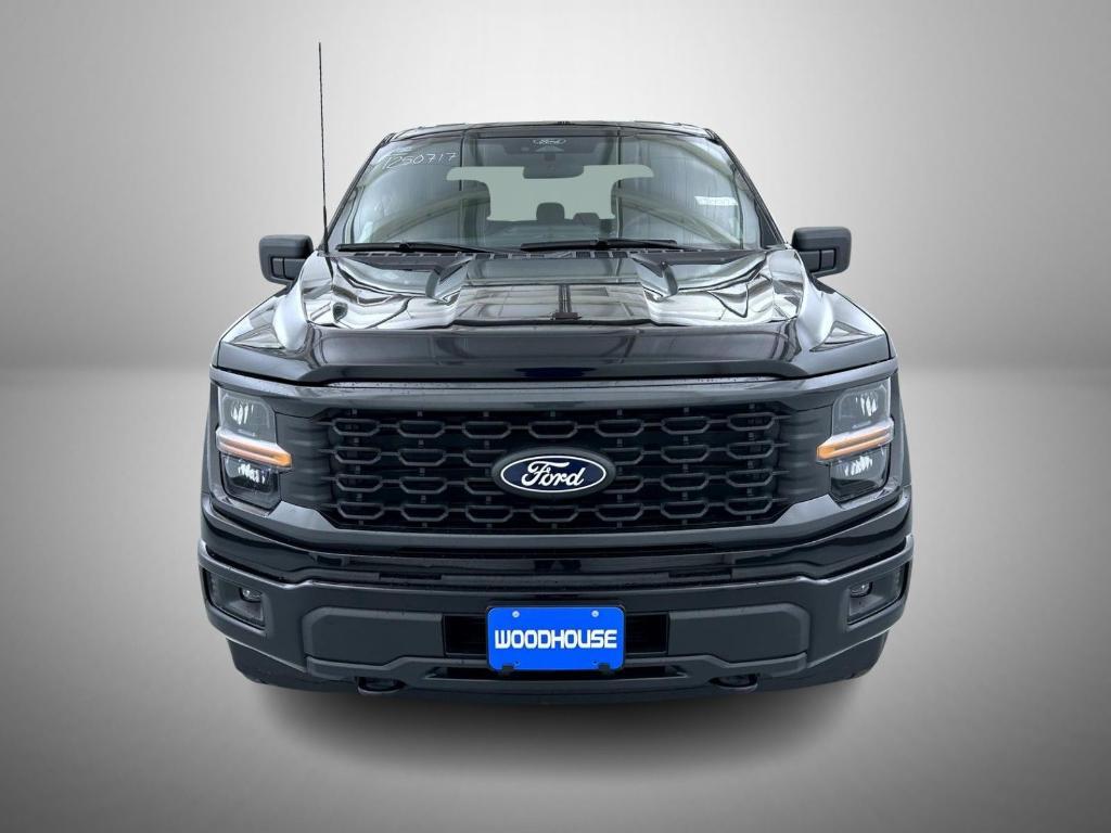 new 2025 Ford F-150 car, priced at $43,560