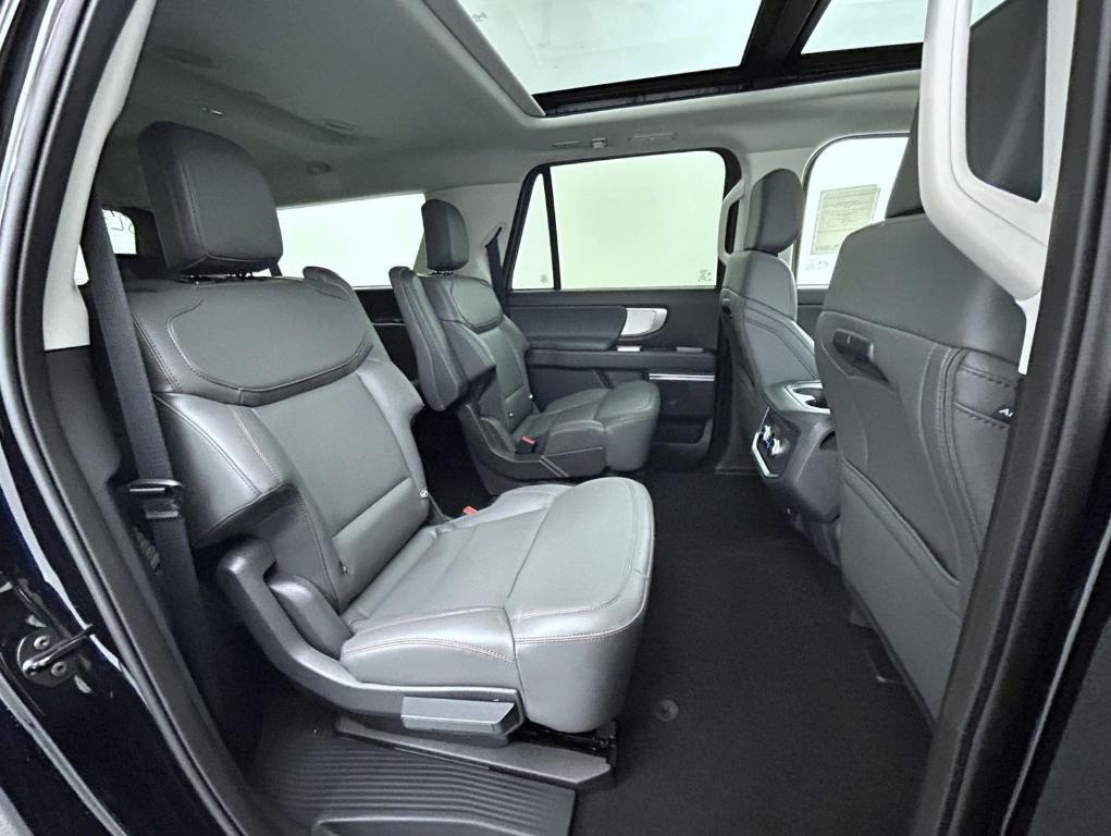 new 2025 Ford Expedition Max car, priced at $73,755