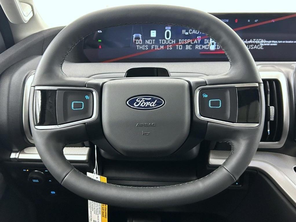 new 2025 Ford Expedition Max car, priced at $73,755