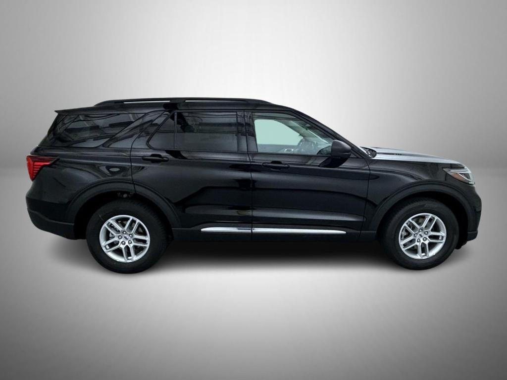 new 2025 Ford Explorer car, priced at $39,366