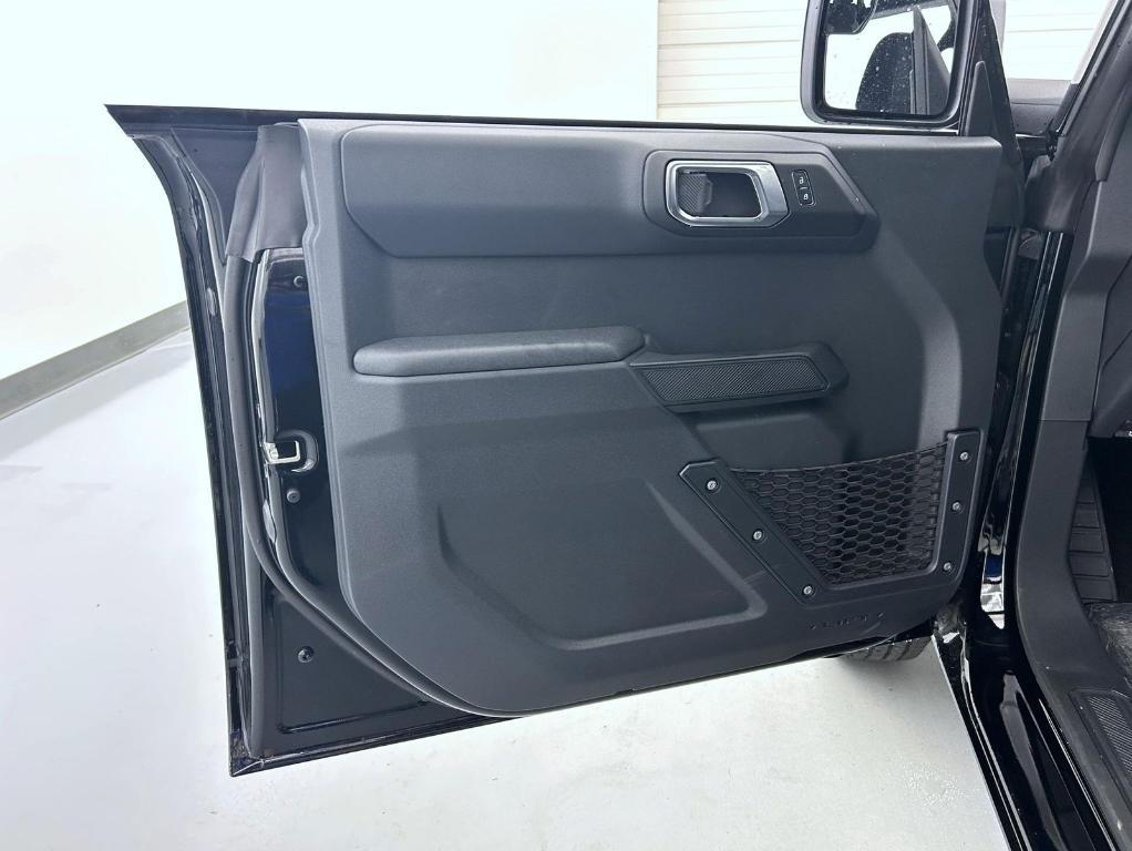 new 2025 Ford Bronco car, priced at $40,263