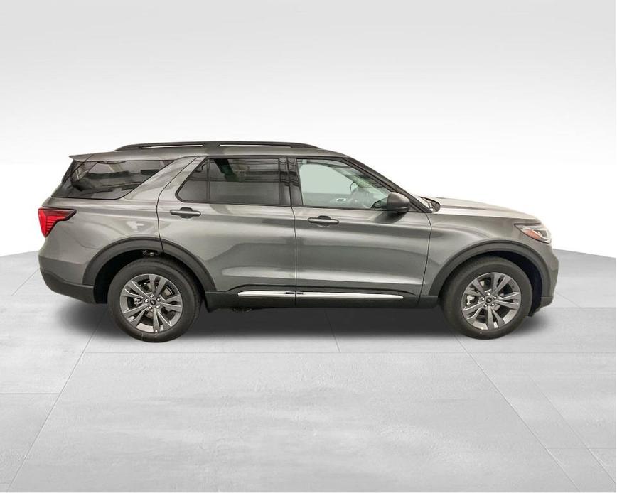 new 2025 Ford Explorer car, priced at $49,179