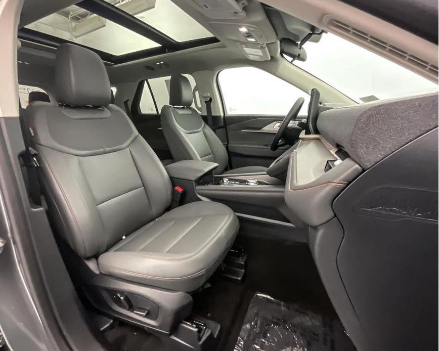 new 2025 Ford Explorer car, priced at $49,179