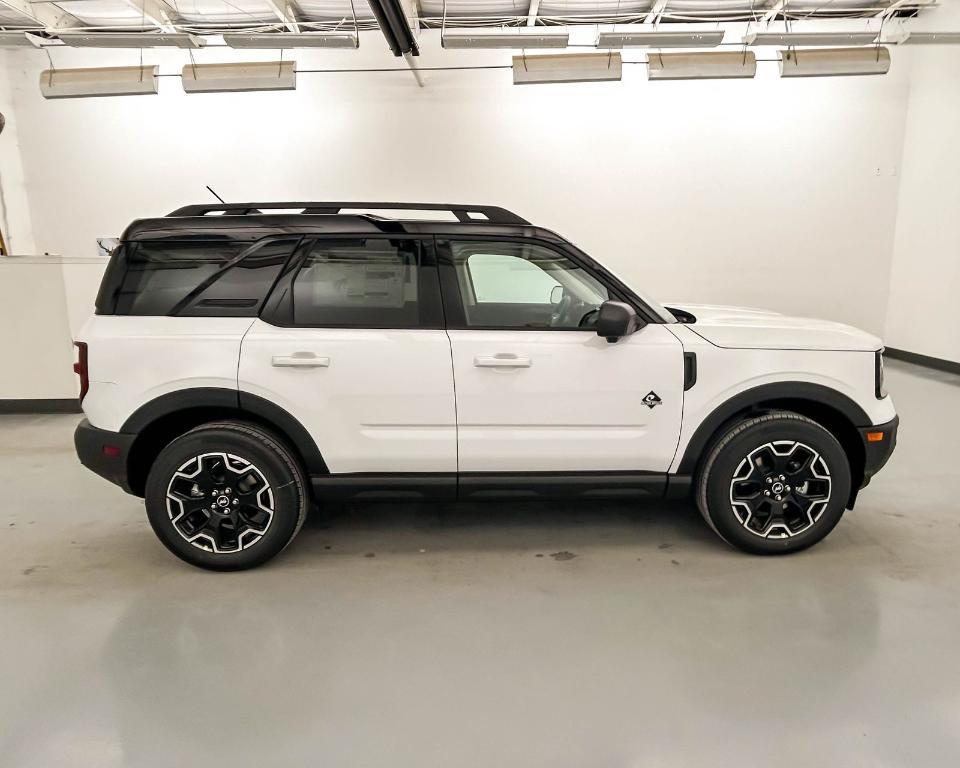 new 2025 Ford Bronco Sport car, priced at $38,114