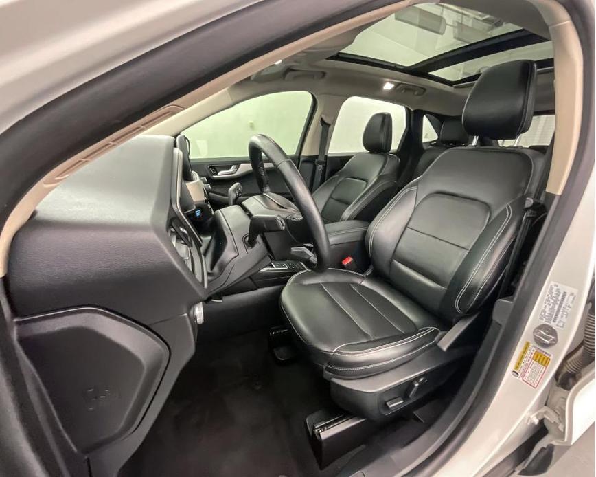 used 2020 Ford Escape car, priced at $21,274