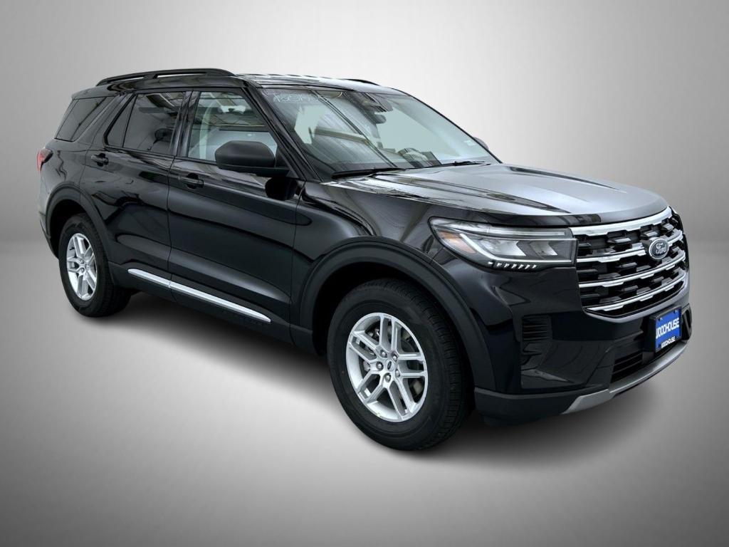 new 2025 Ford Explorer car, priced at $39,366