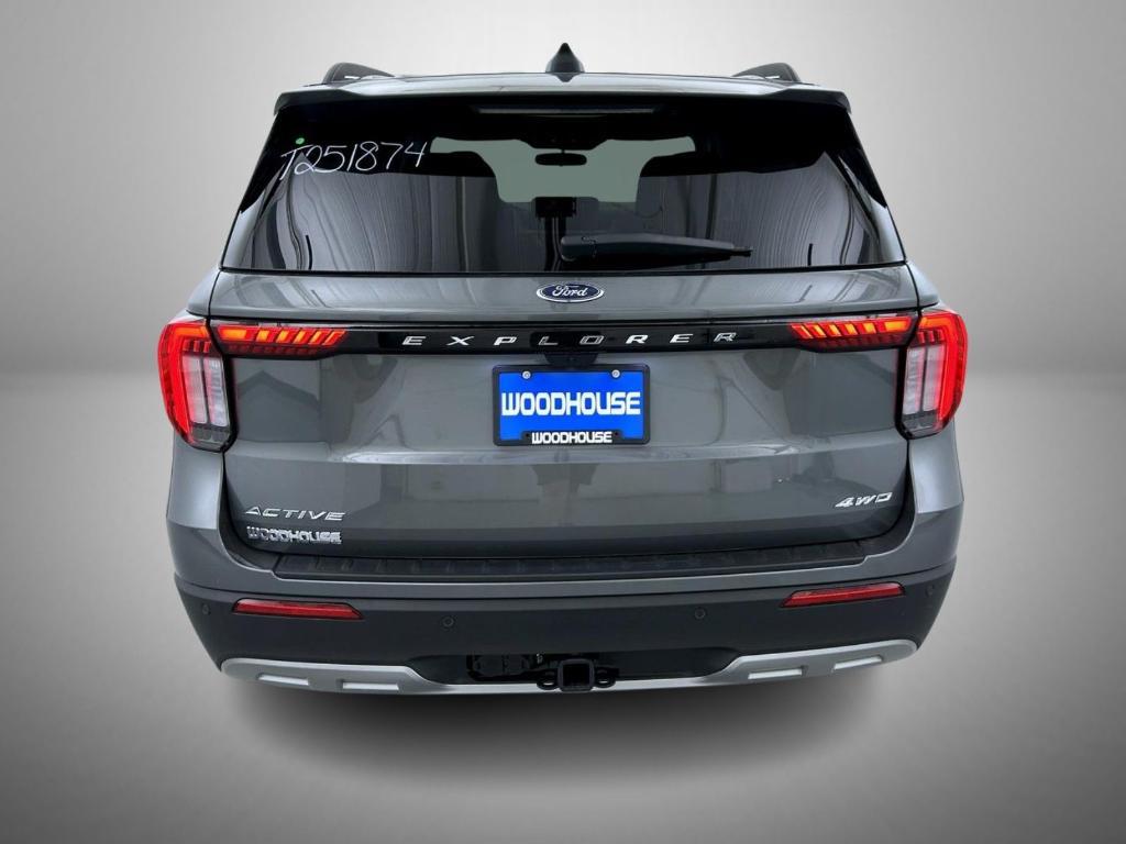 new 2025 Ford Explorer car, priced at $47,577