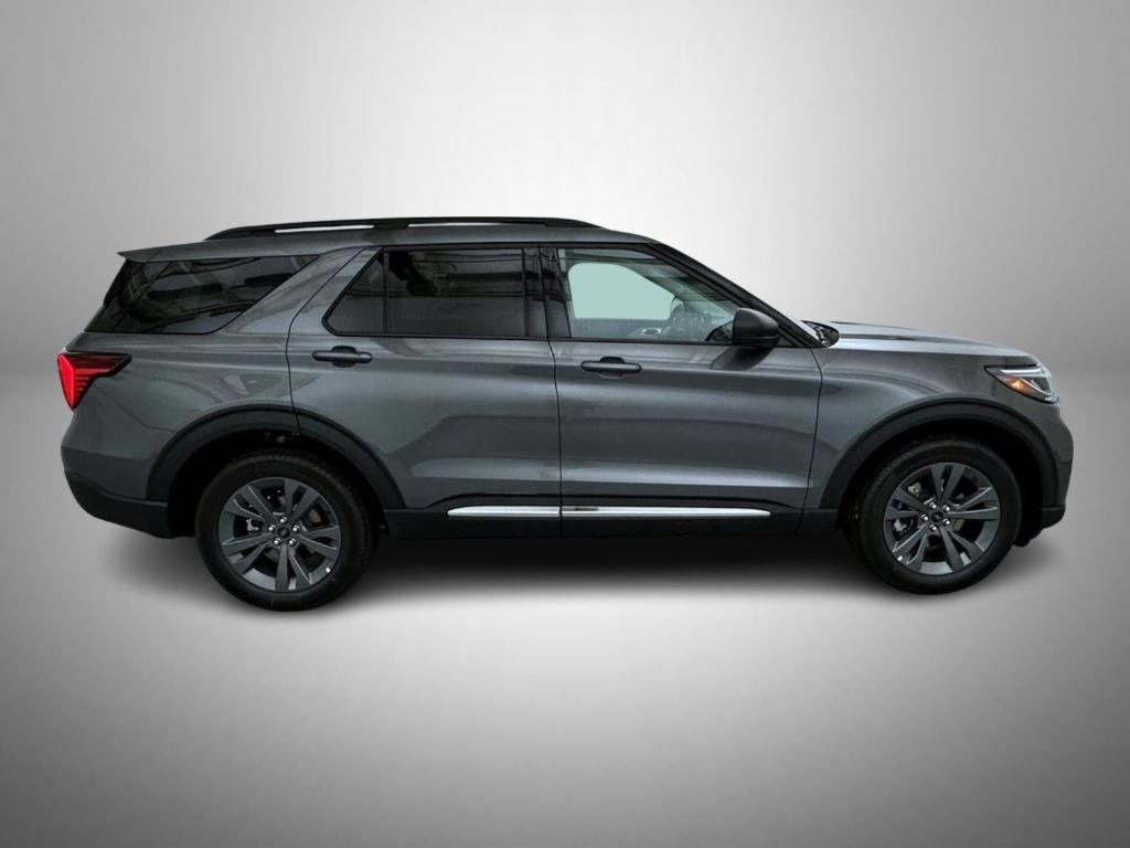 new 2025 Ford Explorer car, priced at $47,577