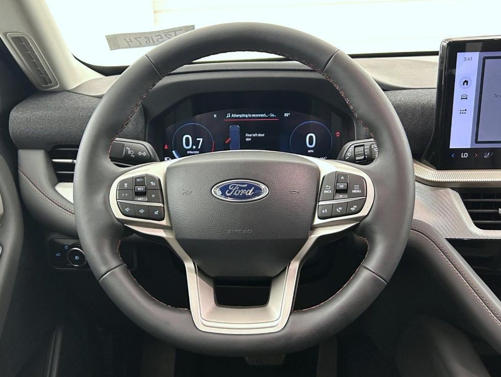 new 2025 Ford Explorer car, priced at $47,577