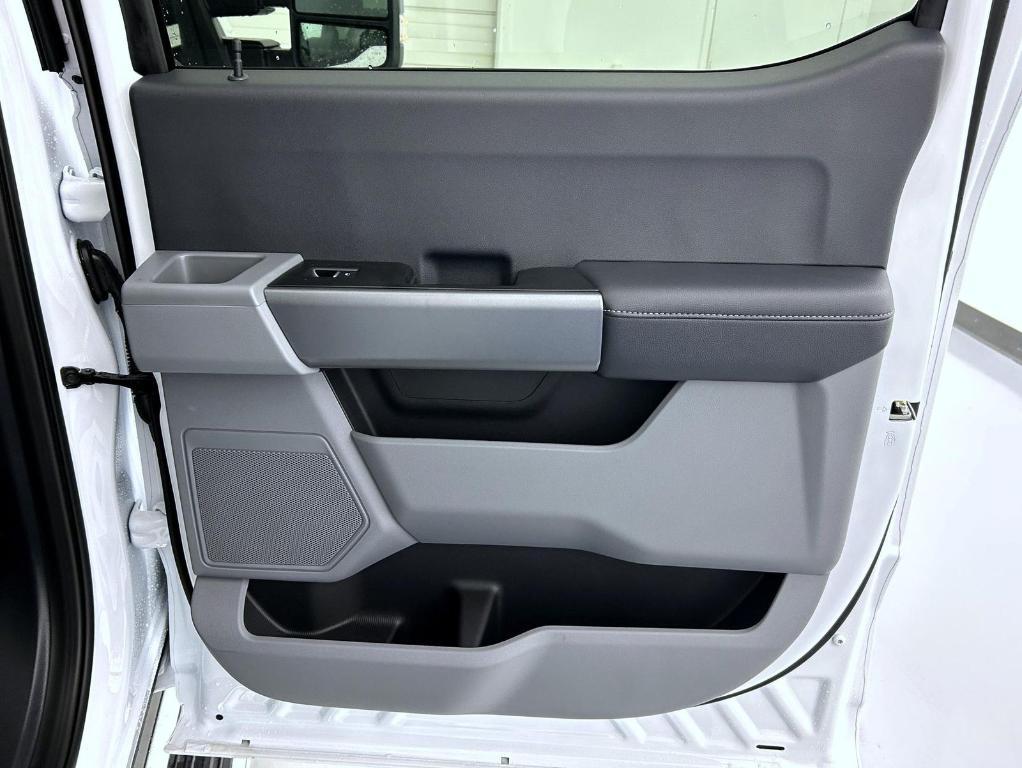 new 2025 Ford F-250 car, priced at $64,819