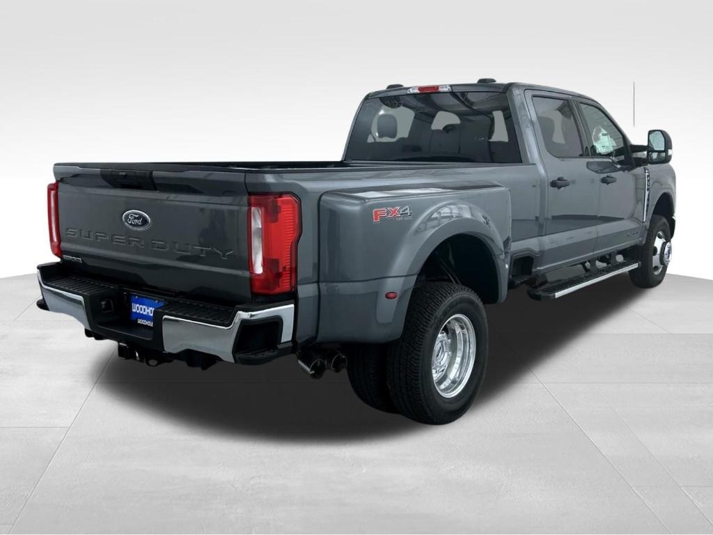 new 2025 Ford F-350 car, priced at $69,224