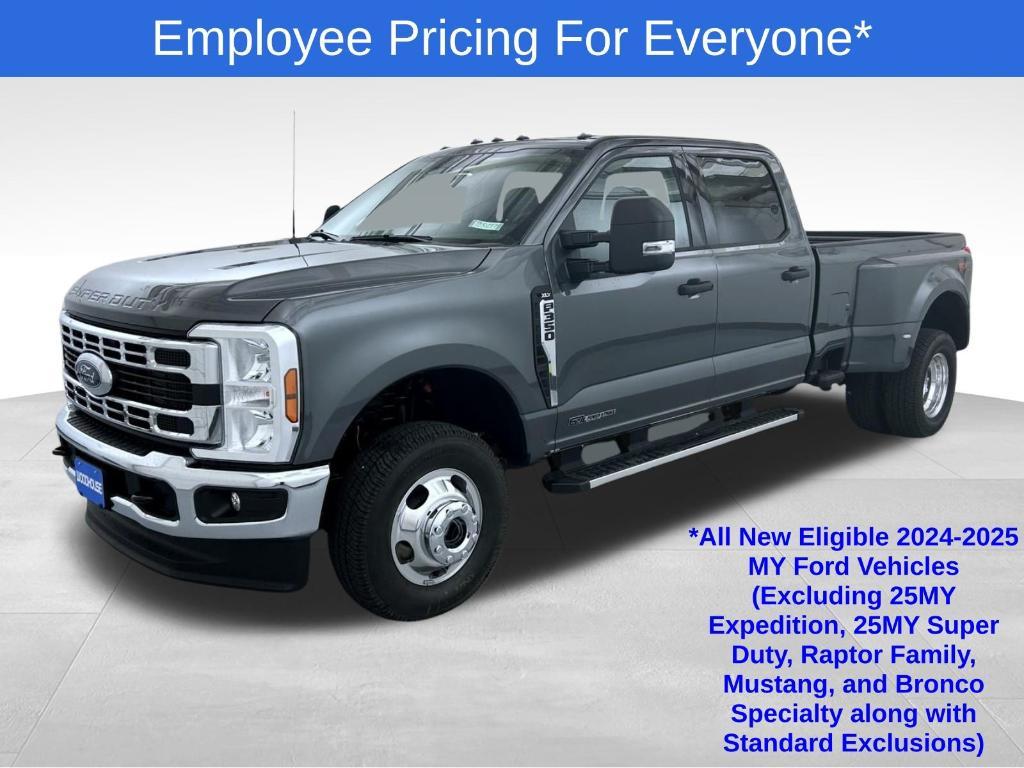 new 2025 Ford F-350 car, priced at $69,224